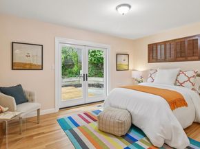 1 Woodcrest Cir, Oakland CA 94602