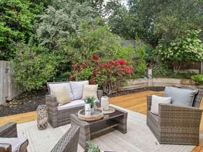 1 Woodcrest Cir, Oakland CA 94602