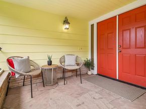 1 Woodcrest Cir, Oakland CA 94602