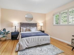 1 Woodcrest Cir, Oakland CA 94602