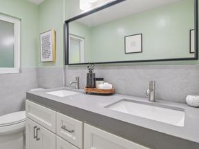 1 Woodcrest Cir, Oakland CA 94602