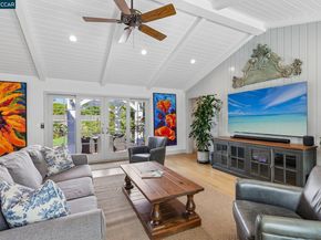 275 Deerfield Dr, Moraga CA 94556