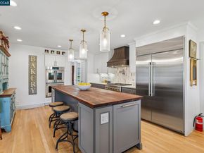 275 Deerfield Dr, Moraga CA 94556