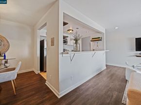 417 Evelyn Avenue 302, Albany CA 94706