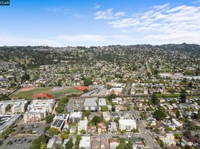 417 Evelyn Avenue 302, Albany CA 94706