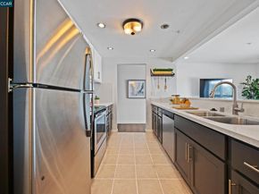 417 Evelyn Avenue 302, Albany CA 94706