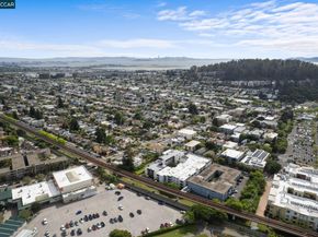 417 Evelyn Avenue 302, Albany CA 94706
