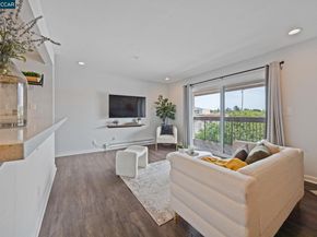 417 Evelyn Avenue 302, Albany CA 94706
