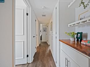 417 Evelyn Avenue 302, Albany CA 94706
