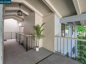 2625 Ptarmigan Dr 7, Walnut Creek CA 94595
