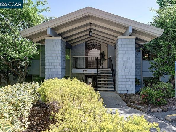 2625 Ptarmigan Dr 7, Walnut Creek CA 94595