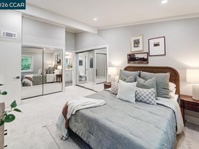 2625 Ptarmigan Dr 7, Walnut Creek CA 94595