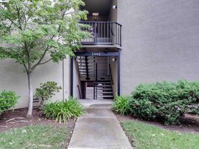 39450 Albany Cmn X, Fremont CA 94538