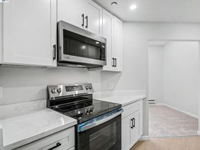 39450 Albany Cmn X, Fremont CA 94538