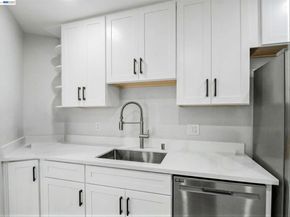 39450 Albany Cmn X, Fremont CA 94538