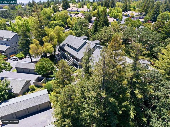 400 Suntree Ln 402, Pleasant Hill CA 94523