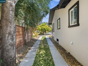 3017 Madeline St, Oakland CA 94602