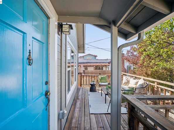 2452 Potomac St, Oakland CA 94602