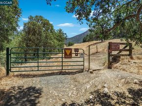 256 Mountaire Cir, Clayton CA 94517