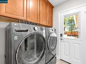 256 Mountaire Cir, Clayton CA 94517
