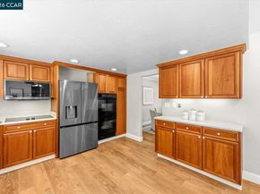 256 Mountaire Cir, Clayton CA 94517