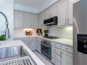 3730 Whitworth Dr, Dublin CA 94568