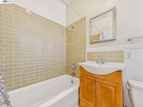 2366 Cedar St 3, Berkeley CA 94708