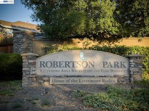 1149 Geneva St, Livermore CA 94550
