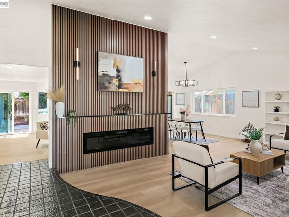 1149 Geneva St, Livermore CA 94550