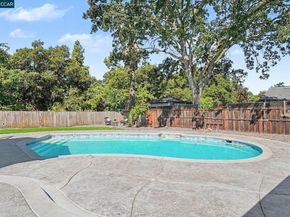 1837 Andrews Dr, Concord CA 94521