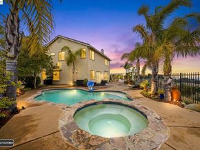 5336 Pacific Terrace Ct, Castro Valley CA 94552