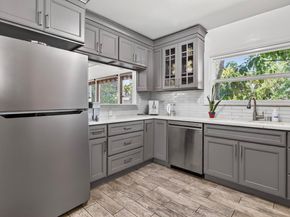912-914 61st Street, Oakland CA 94608
