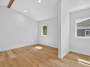 912-914 61st Street, Oakland CA 94608