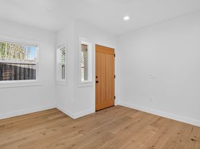 912-914 61st Street, Oakland CA 94608