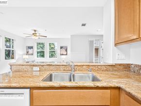 153 Gillette Pl 100, Livermore CA 94550