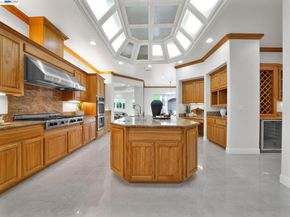 46890 Rancho Higuera Rd, Fremont CA 94539