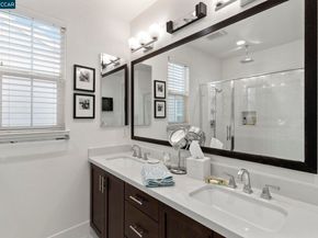 7195 Calistoga Ln, Dublin CA 94568
