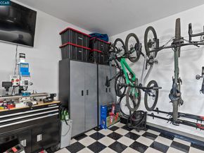 7195 Calistoga Ln, Dublin CA 94568