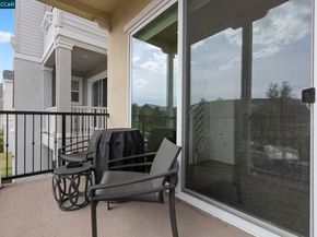 7195 Calistoga Ln, Dublin CA 94568