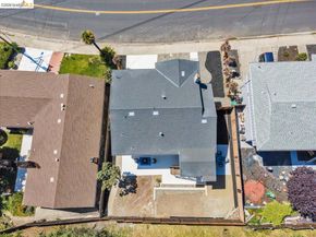 3830 Malcolm Ave, Oakland CA 94605