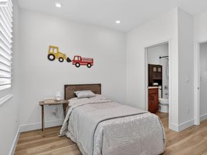 922 Noble Fir Ter 5, Sunnyvale CA 94086