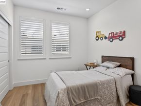 922 Noble Fir Ter 5, Sunnyvale CA 94086