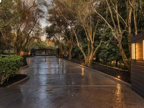 5645 Bacon Rd, Oakland CA 94619