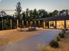5645 Bacon Rd, Oakland CA 94619