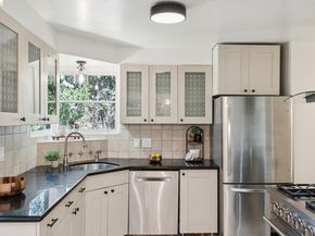 451 Taurus Ave, Oakland CA 94611