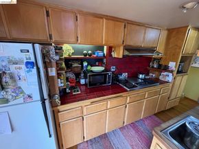 5284 Camino Alta Mira, Castro Valley CA 94546