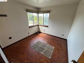 5284 Camino Alta Mira, Castro Valley CA 94546