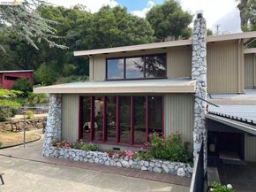 5284 Camino Alta Mira, Castro Valley CA 94546