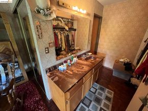 5284 Camino Alta Mira, Castro Valley CA 94546