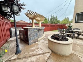 1284 Riesling Cir, Livermore CA 94550
